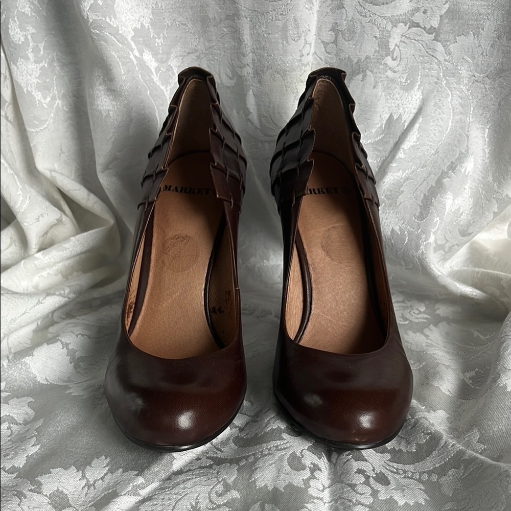 Chic Brown Leather Women's Heels